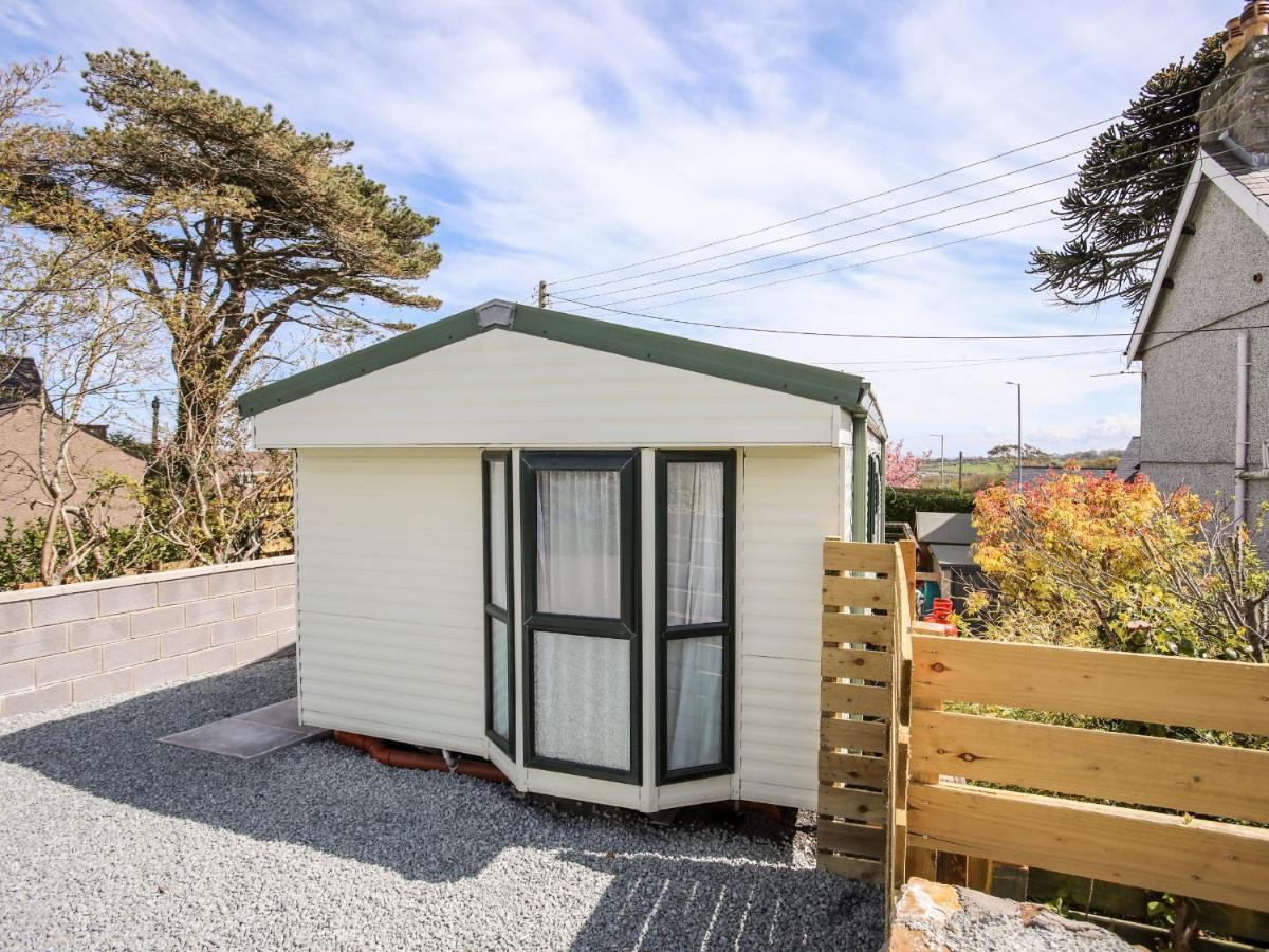 Bryn Hyfryd Caravan Penrhos-Lligwy Экстерьер фото
