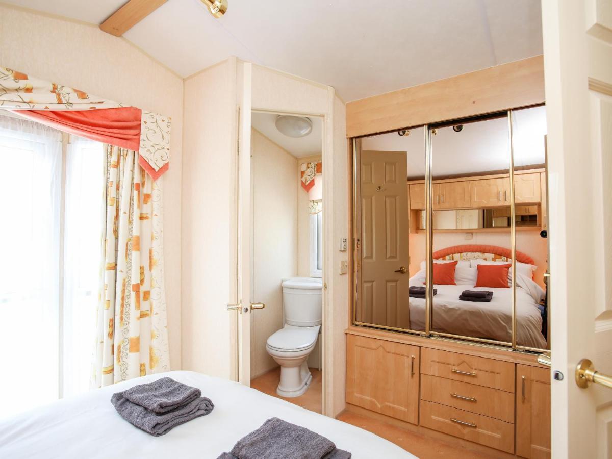 Bryn Hyfryd Caravan Penrhos-Lligwy Экстерьер фото